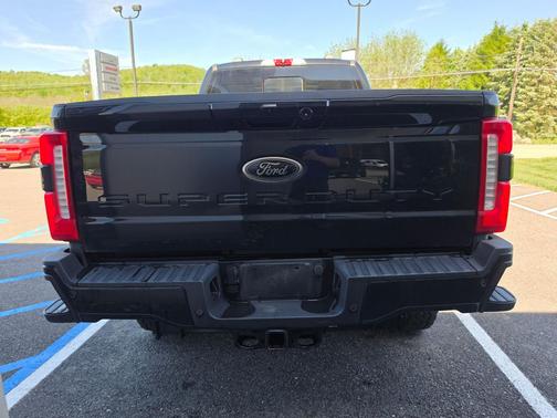 Agate Black Metallic 2024 Ford F-250 Lariat
