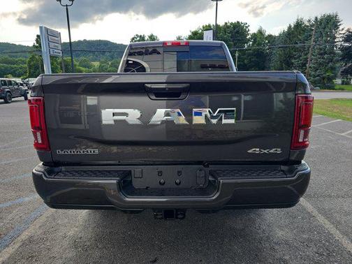 2025 RAM 2500 Laramie Crew Cab 4x4 6'4' Box