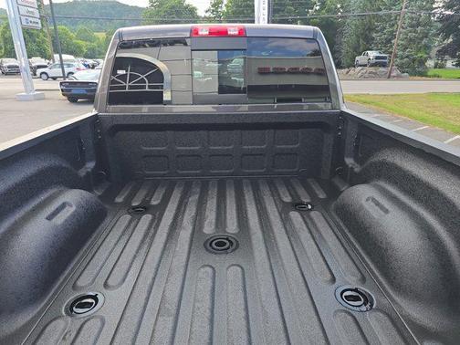 2025 RAM 2500 Laramie Crew Cab 4x4 6'4' Box