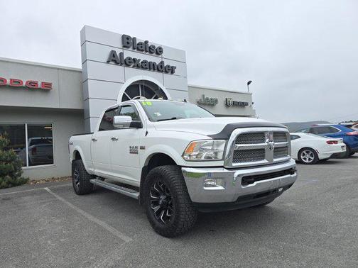 Bright White Clearcoat 2018 RAM 2500 Big Horn Crew Cab 4x4 6'4' Box