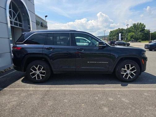 2024 Jeep Grand Cherokee Limited X
