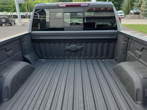 Slate Gray Metallic 2024 Chevrolet Silverado 1500 LT Trail Boss