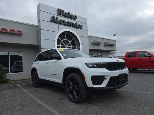 2023 Jeep Grand Cherokee Altitude