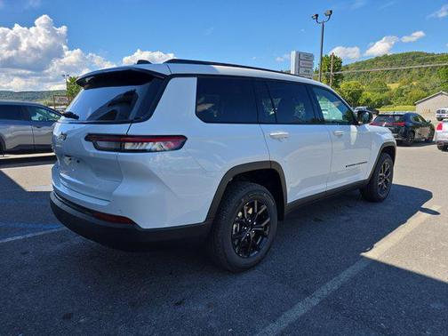 2025 Jeep Grand Cherokee L Altitude