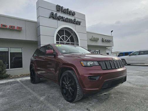 2022 Jeep Grand Cherokee Laredo