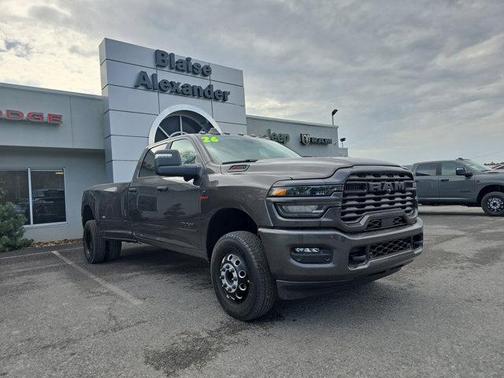 Granite Crystal Metallic Clearcoat 2026 RAM 3500 Big Horn Crew Cab 4x4 8' Box