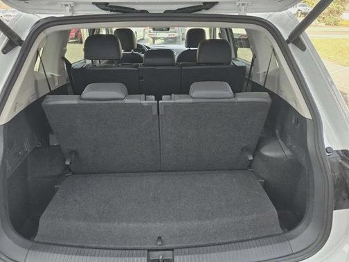 2024 Volkswagen Tiguan 2.0T Wolfsburg Edition