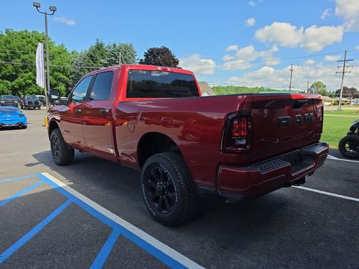 Molten Red Pearlcoat 2026 RAM 2500 Big Horn Crew Cab 4x4 6'4' Box