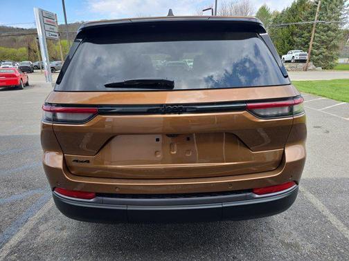Copper Shino Metallic Clearcoat 2026 Jeep Grand Cherokee Limited