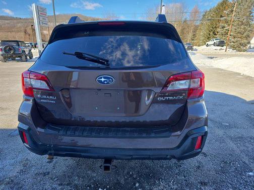 2019 Subaru Outback 2.5i