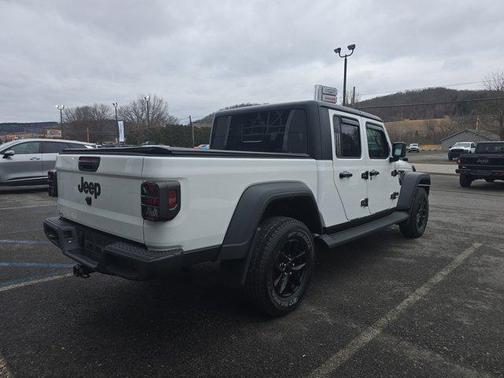 2020 Jeep Gladiator Sport S