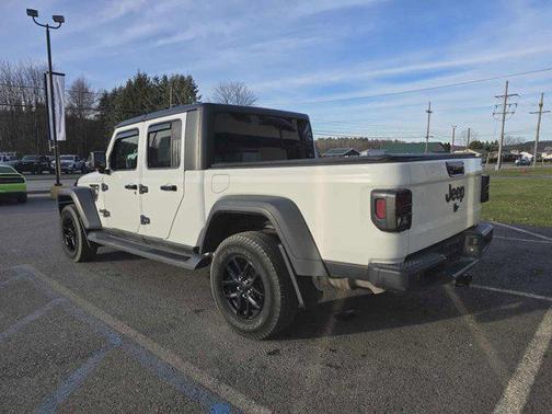 2020 Jeep Gladiator Sport S