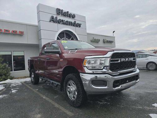2020 RAM 2500 Tradesman Crew Cab 4X4 6'4' Box