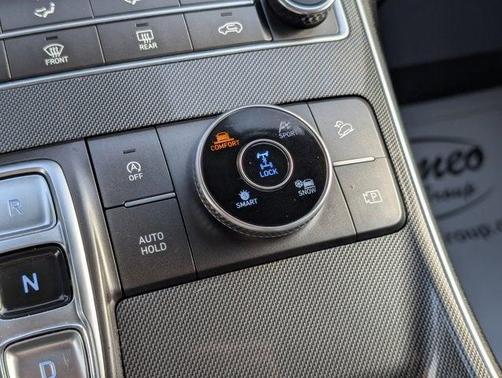 2021 Hyundai SANTA FE SE