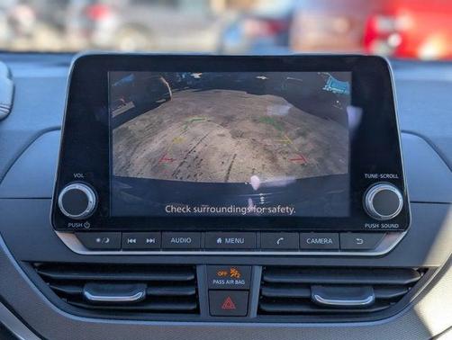 2023 Nissan Altima SR FWD