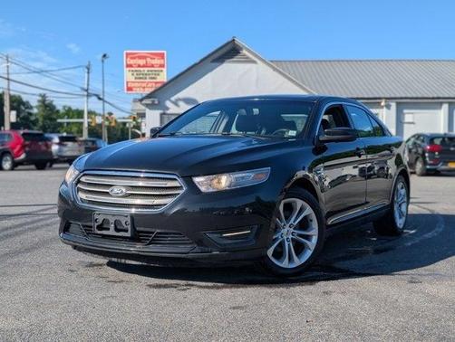 2013 Ford Taurus SEL