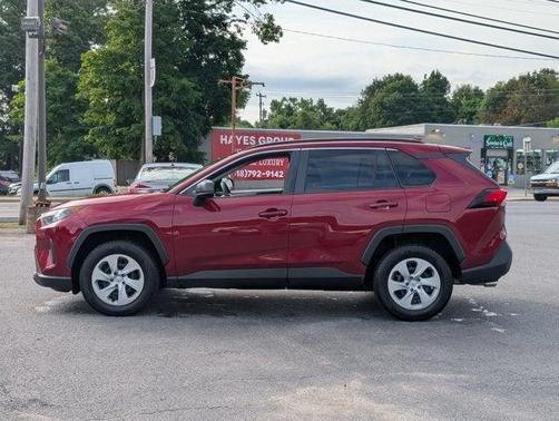 2020 Toyota RAV4 LE