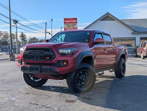 2017 Toyota Tacoma SR