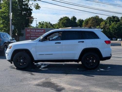 2017 Jeep Grand Cherokee Laredo