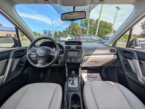 2016 Subaru Forester 2.5i