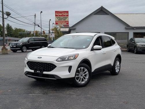 2020 Ford Escape SE