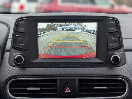 2021 Hyundai KONA SEL Plus