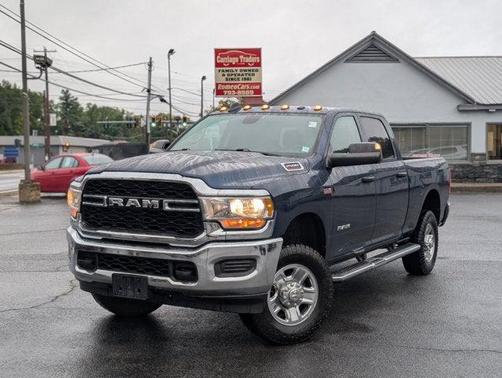 2019 RAM 2500 Tradesman Crew Cab 4x4 6'4' Box