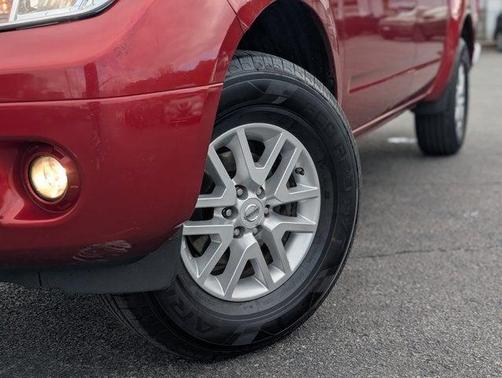 2017 Nissan Frontier SV