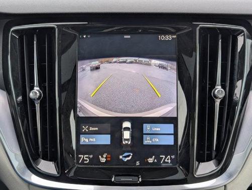 2020 Volvo S60 T6 Momentum