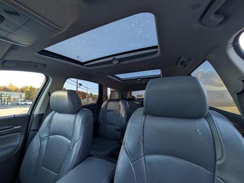 2018 Buick Enclave Essence