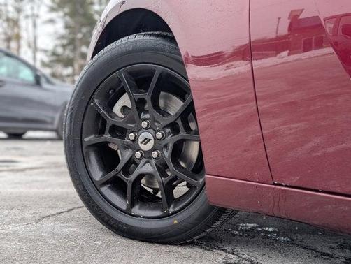 2017 Dodge Charger SXT