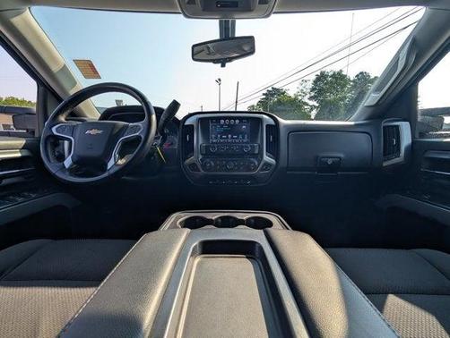 2017 Chevrolet Silverado 1500 2LT