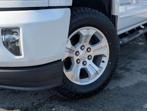 2017 Chevrolet Silverado 1500 2LT