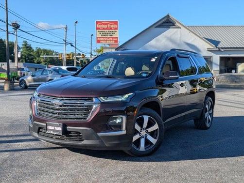2022 Chevrolet Traverse LT Leather