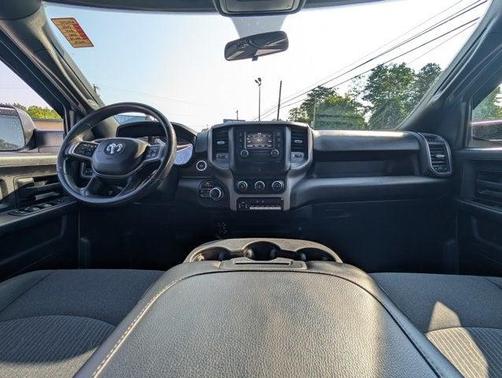 2022 RAM 2500 Tradesman Crew Cab 4x4 6'4' Box