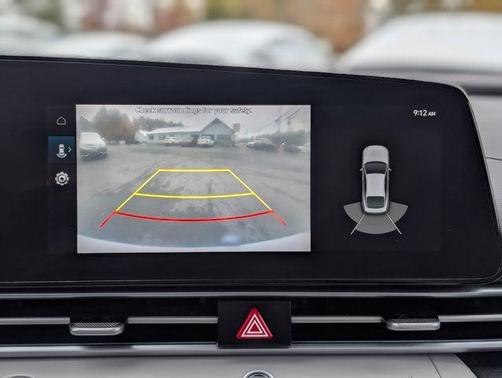 2022 Hyundai ELANTRA HEV Limited