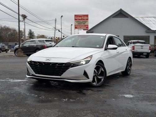 2022 Hyundai ELANTRA HEV Limited