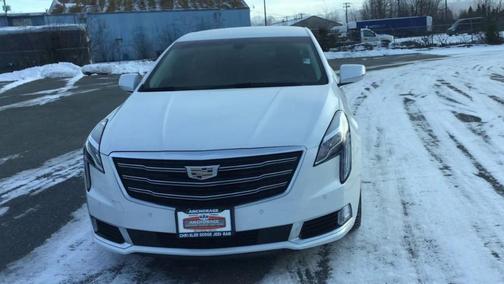 Photo 3 of 17 of 2019 Cadillac XTS Luxury