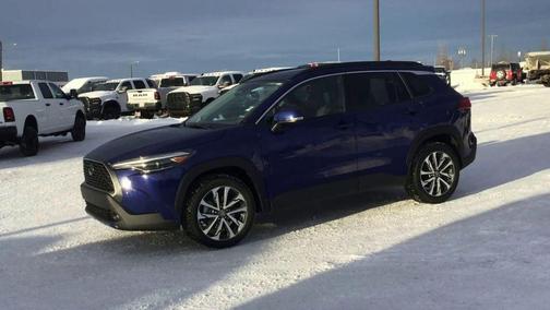 2023 Toyota Corolla Cross XLE