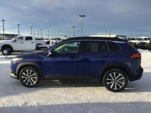 2023 Toyota Corolla Cross XLE