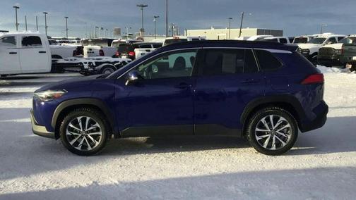2023 Toyota Corolla Cross XLE