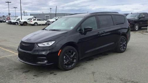 2026 Chrysler Pacifica Limited
