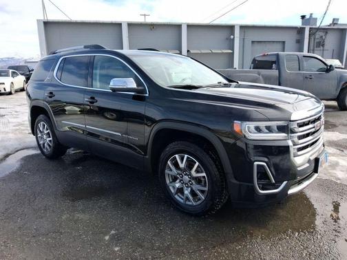 2021 GMC Acadia SLT