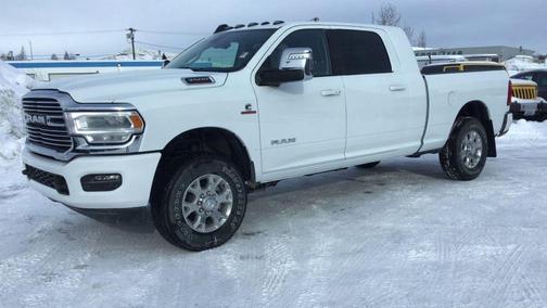 Bright White Clearcoat 2024 RAM 3500 Laramie