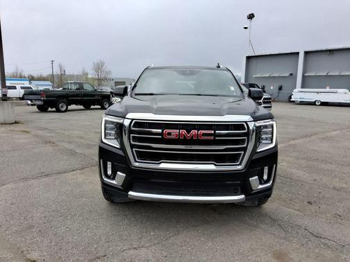 Onyx Black 2023 GMC Yukon XL SLT