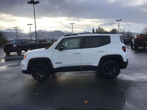 2022 Jeep Renegade Altitude