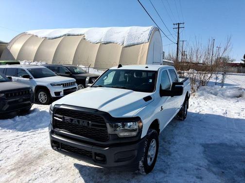 Bright White Clearcoat 2024 RAM 2500 Tradesman