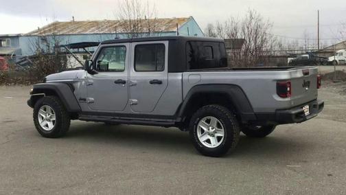 2020 Jeep Gladiator Sport