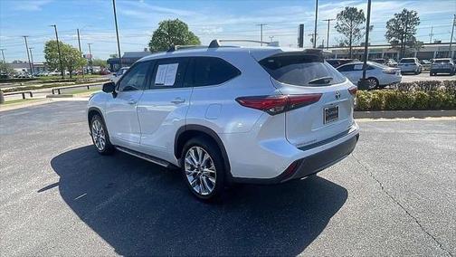 2023 Toyota Highlander Hybrid Limited