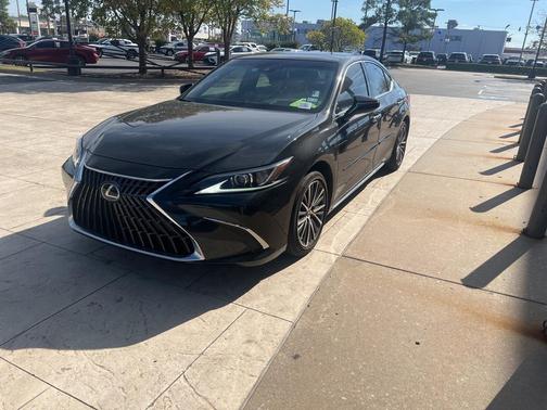 2023 Lexus ES 350 Luxury